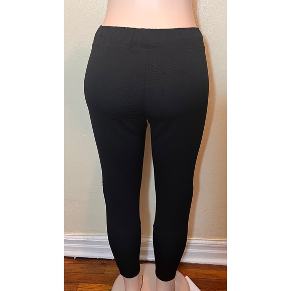 HAN KJOBENHAVN Women’s Sweatpants - Picture 3 of 10